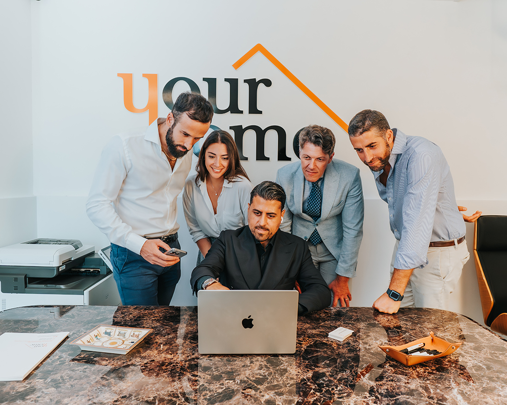 A higly skilled team with years of experiens in hospitality and management