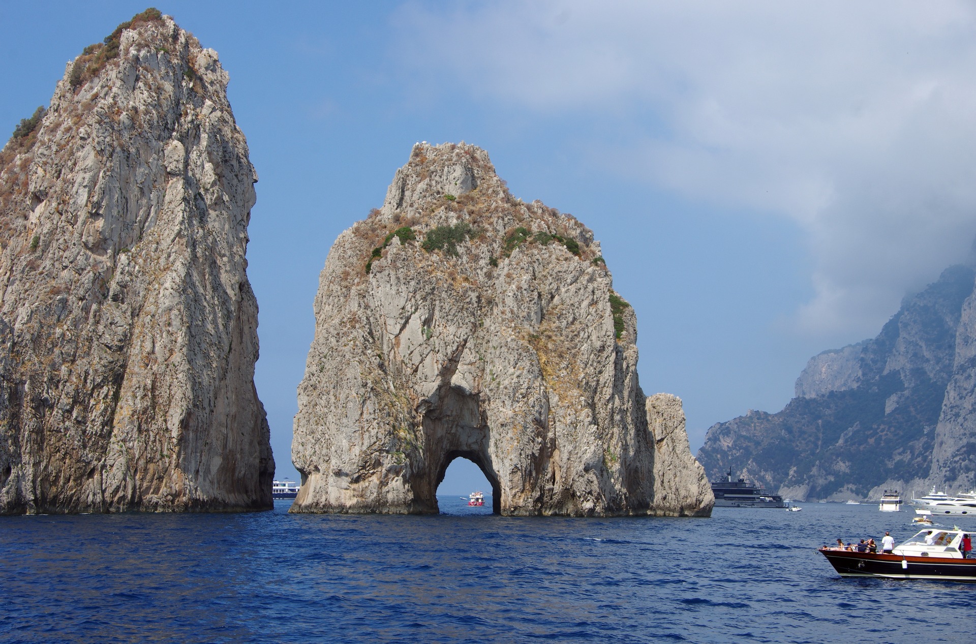 Capri Classic
