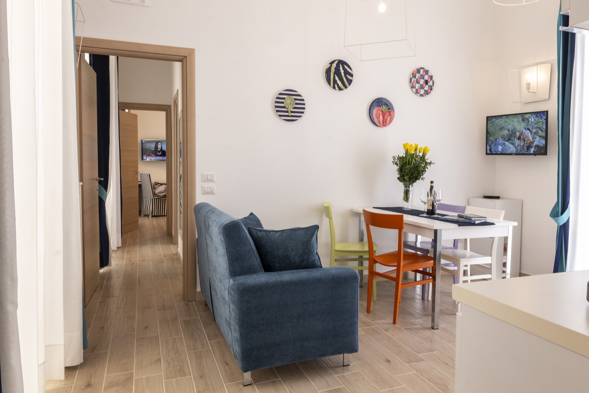 Mya Home Luxury Apartment – Blue