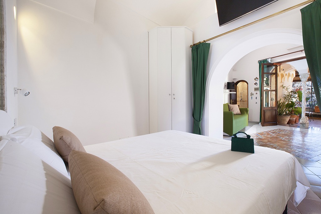 Alcova Apartment Positano-10