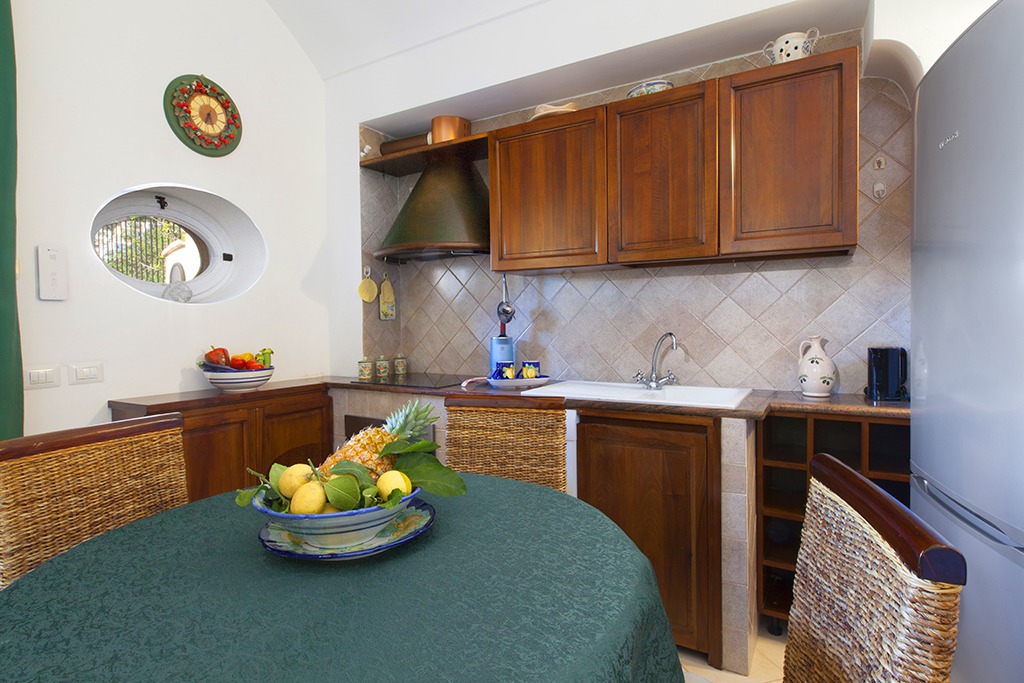 Alcova Apartment Positano-17